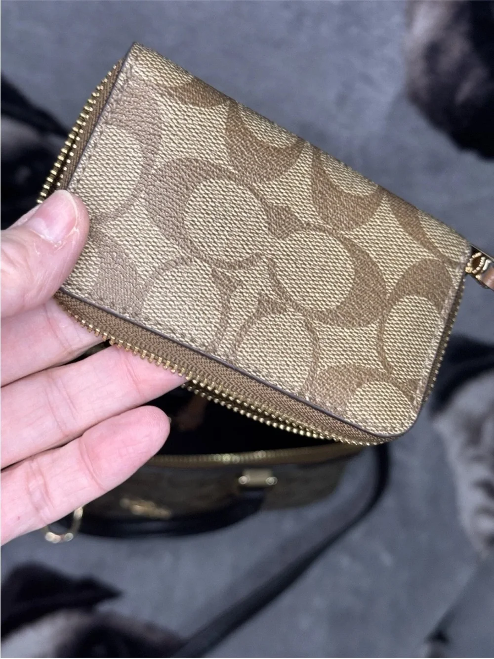 Coach Katy Signature Tan Satchel w/Small Wallet & Attachable Eyeglass Case
